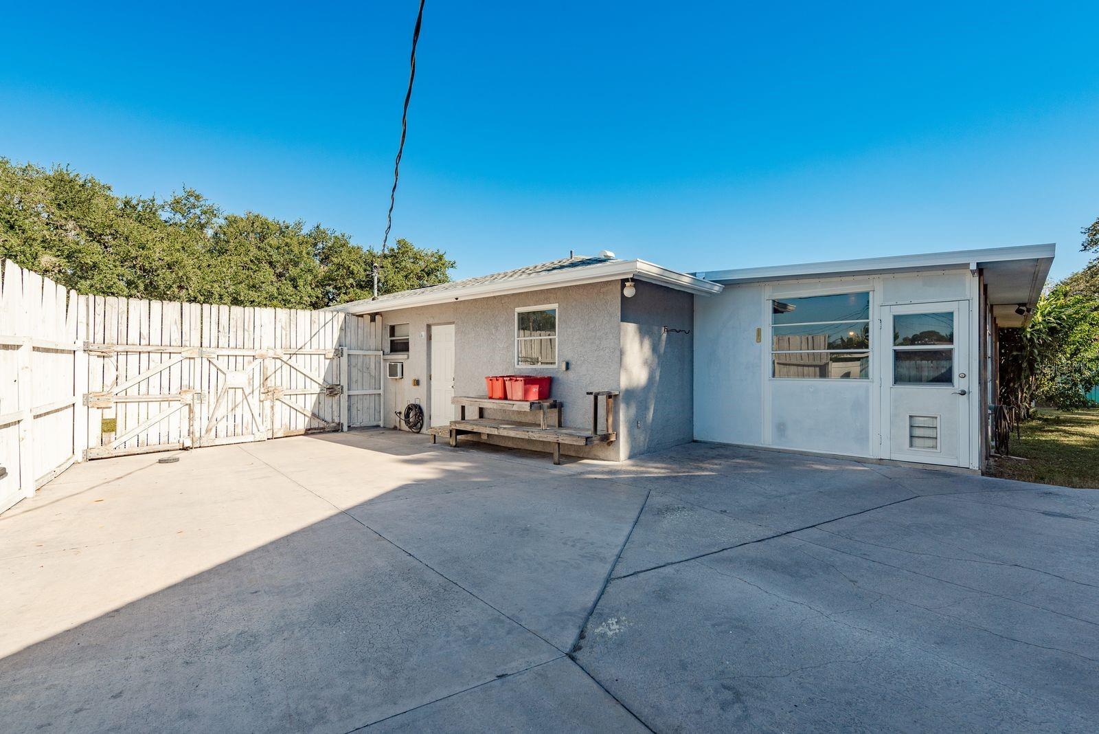 BRENTWOOD ESTATES - Residential