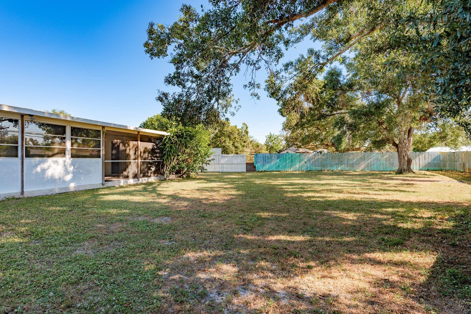 BRENTWOOD ESTATES - Residential