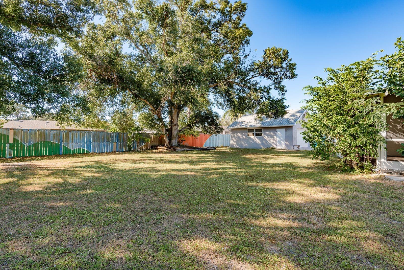 BRENTWOOD ESTATES - Residential