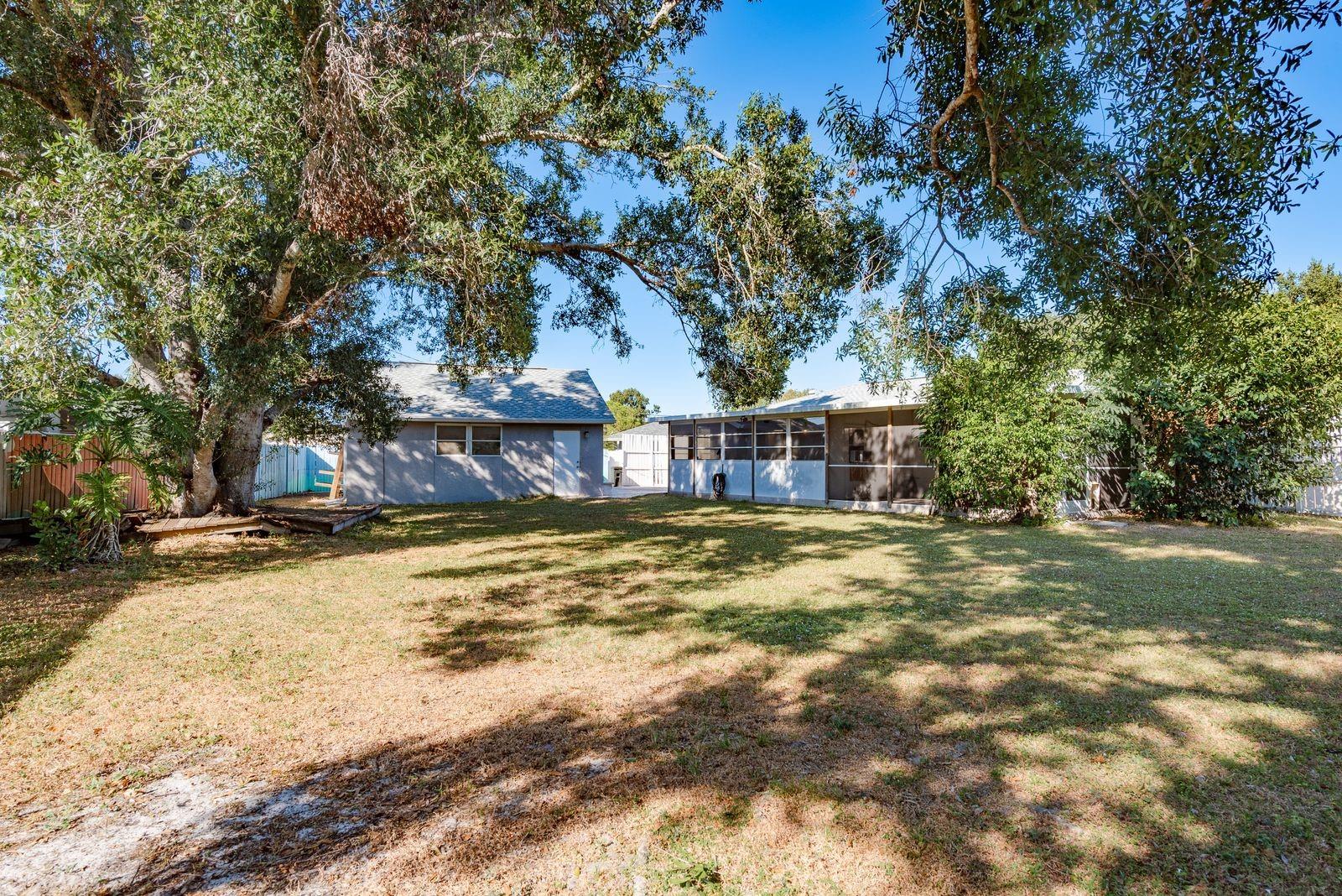 BRENTWOOD ESTATES - Residential