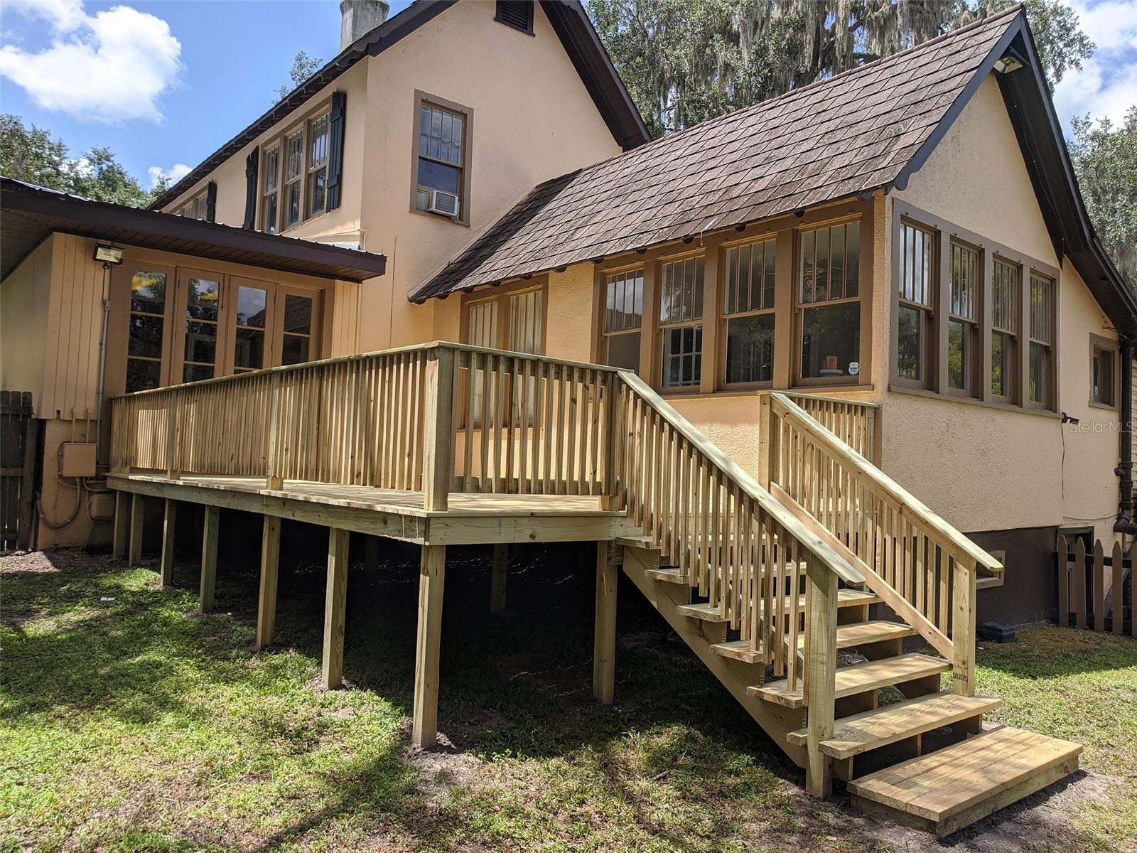 LEESBURG - Commercial Lease