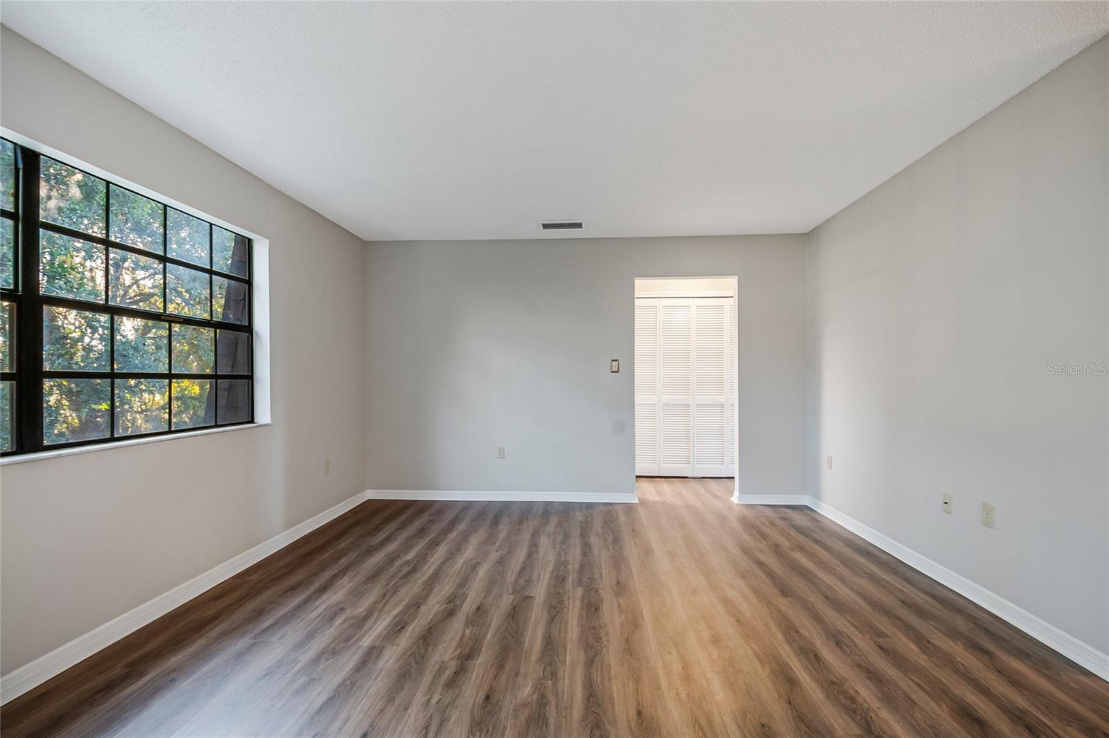 CHESTERBROOK 2 CONDO - Residential