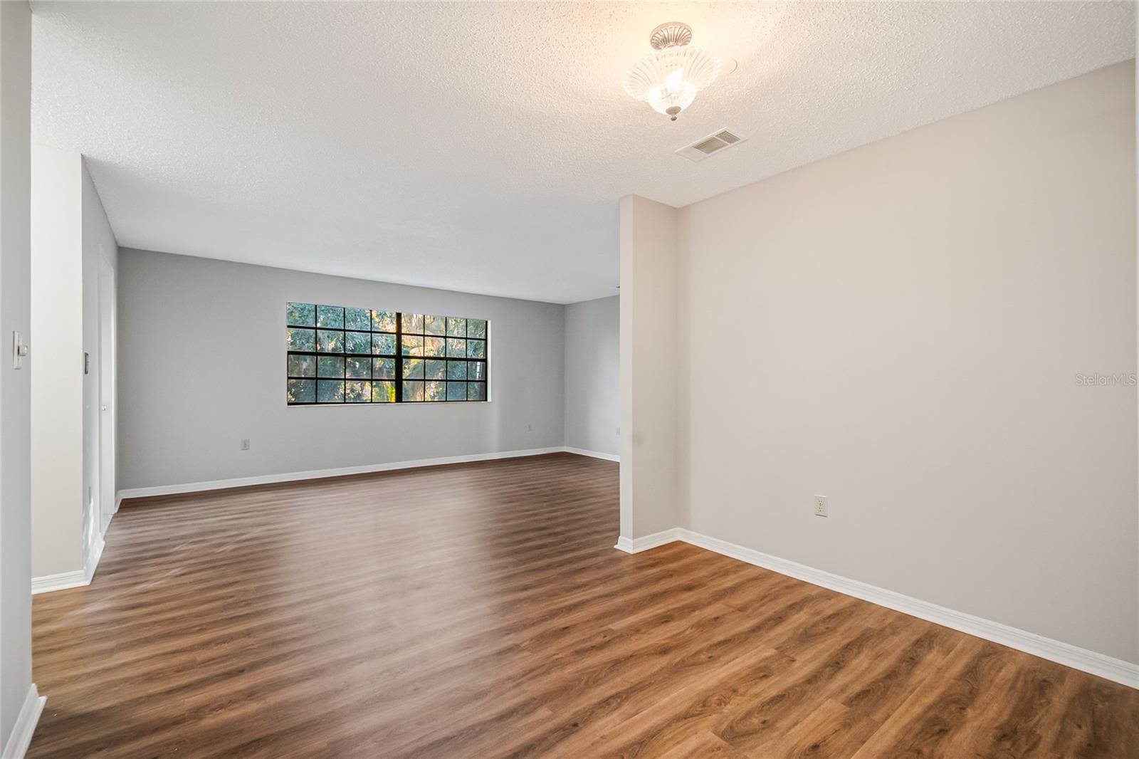 CHESTERBROOK 2 CONDO - Residential