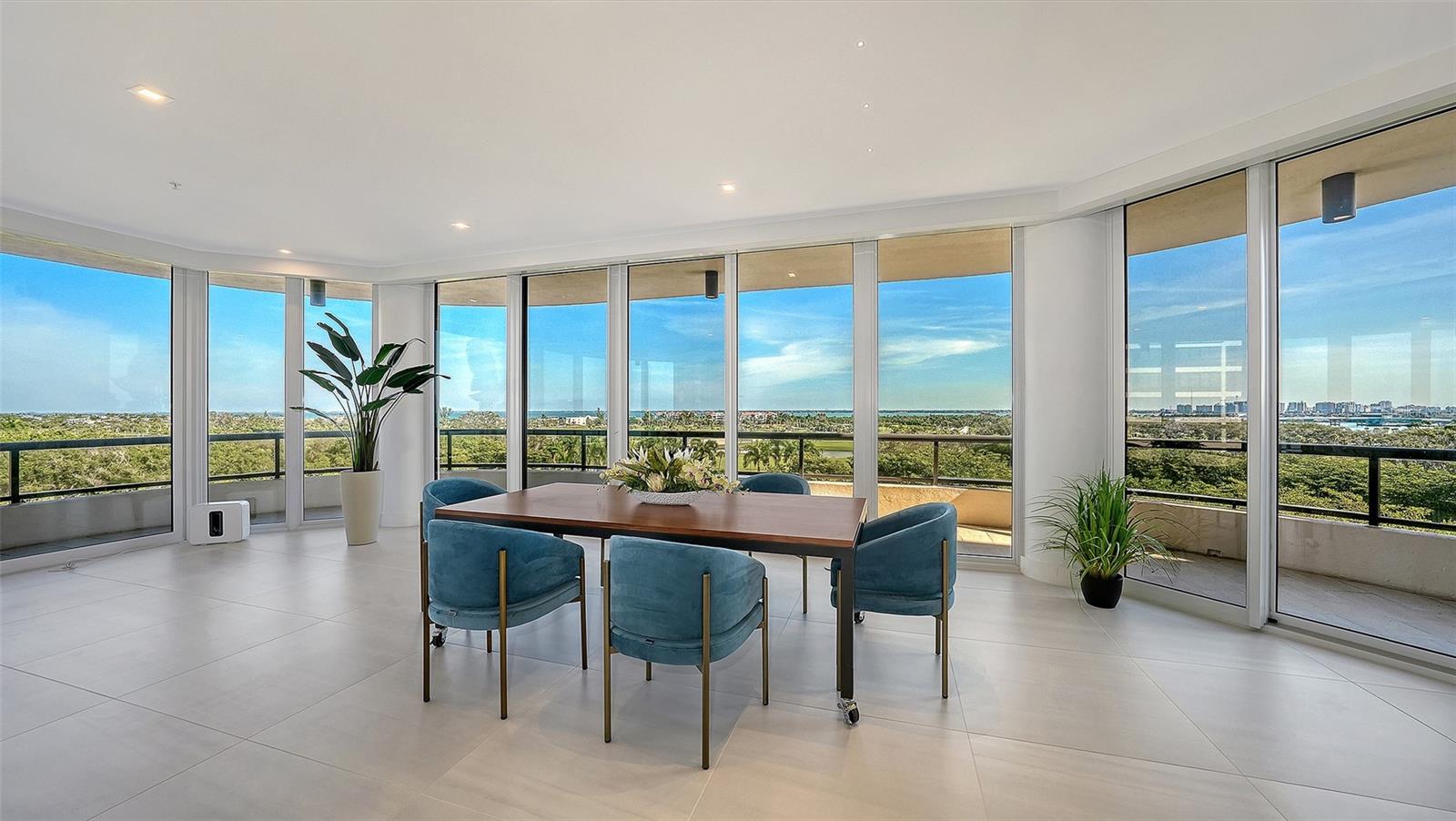 L AMBIANCE - Residential