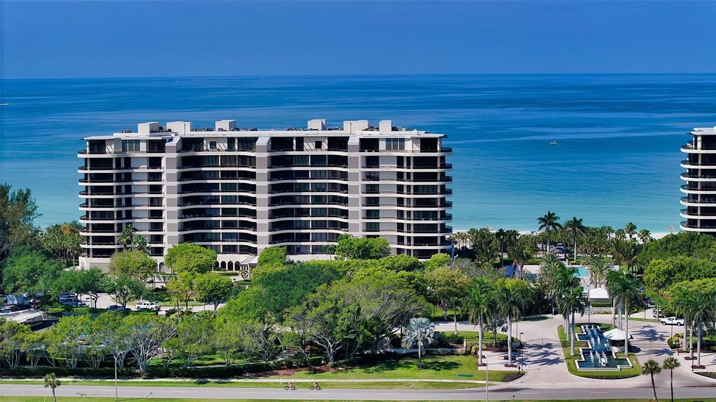 Photo of 415 L Ambiance Drive #E507, Longboat Key, FL 34228 (MLS # A4672684)