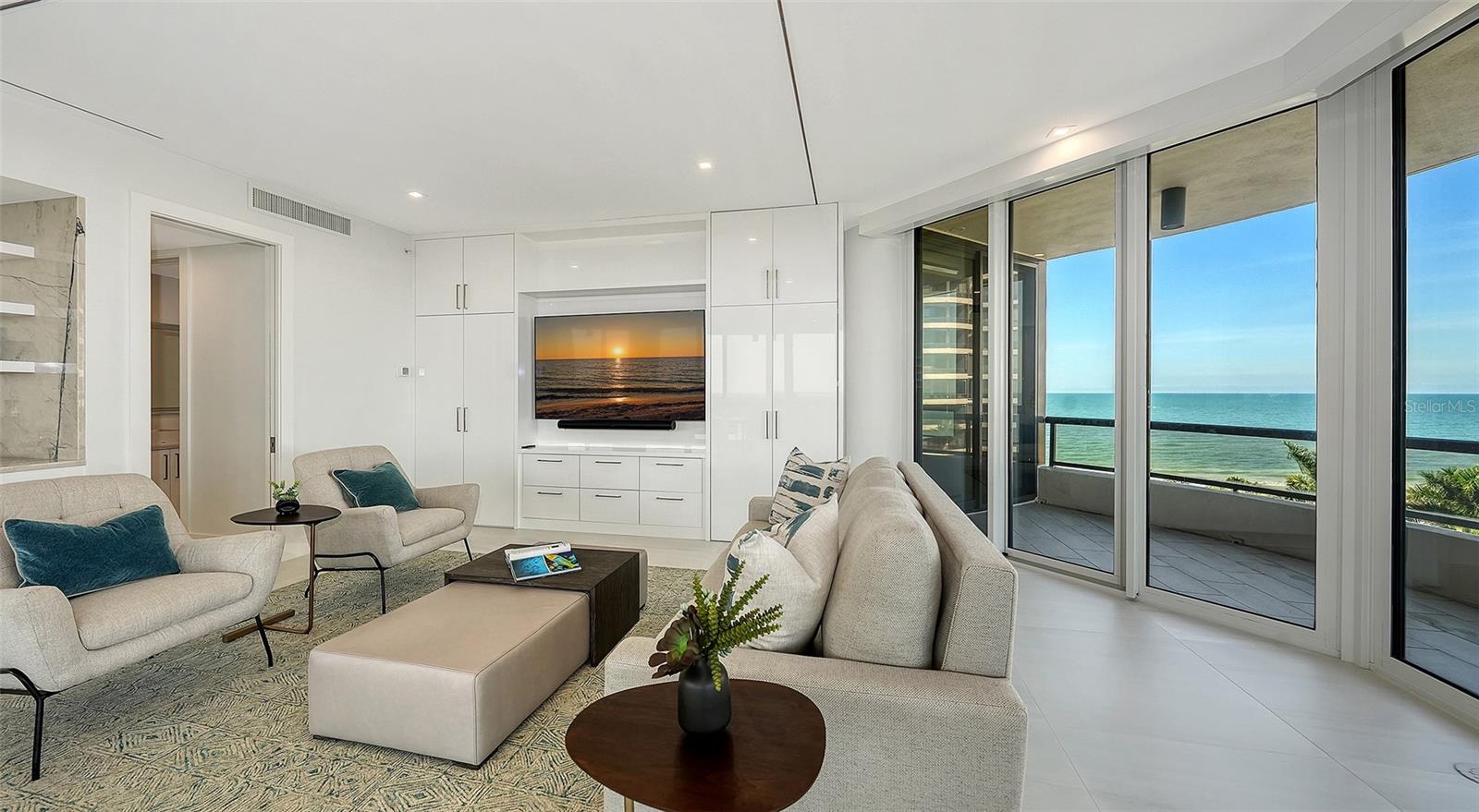 L AMBIANCE - Residential