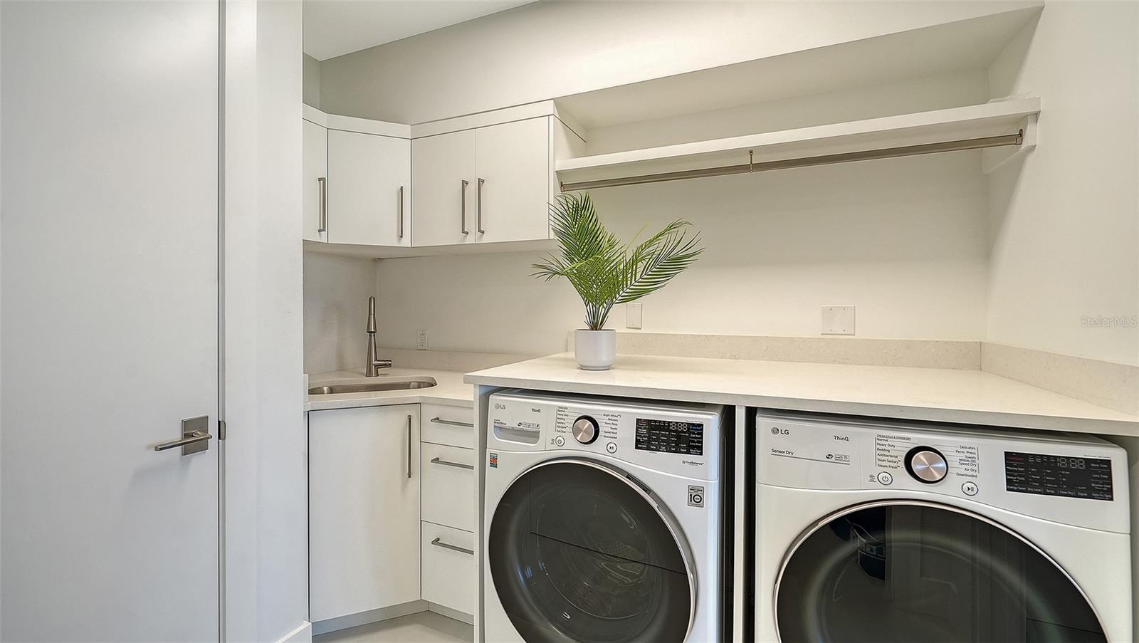 L AMBIANCE - Residential