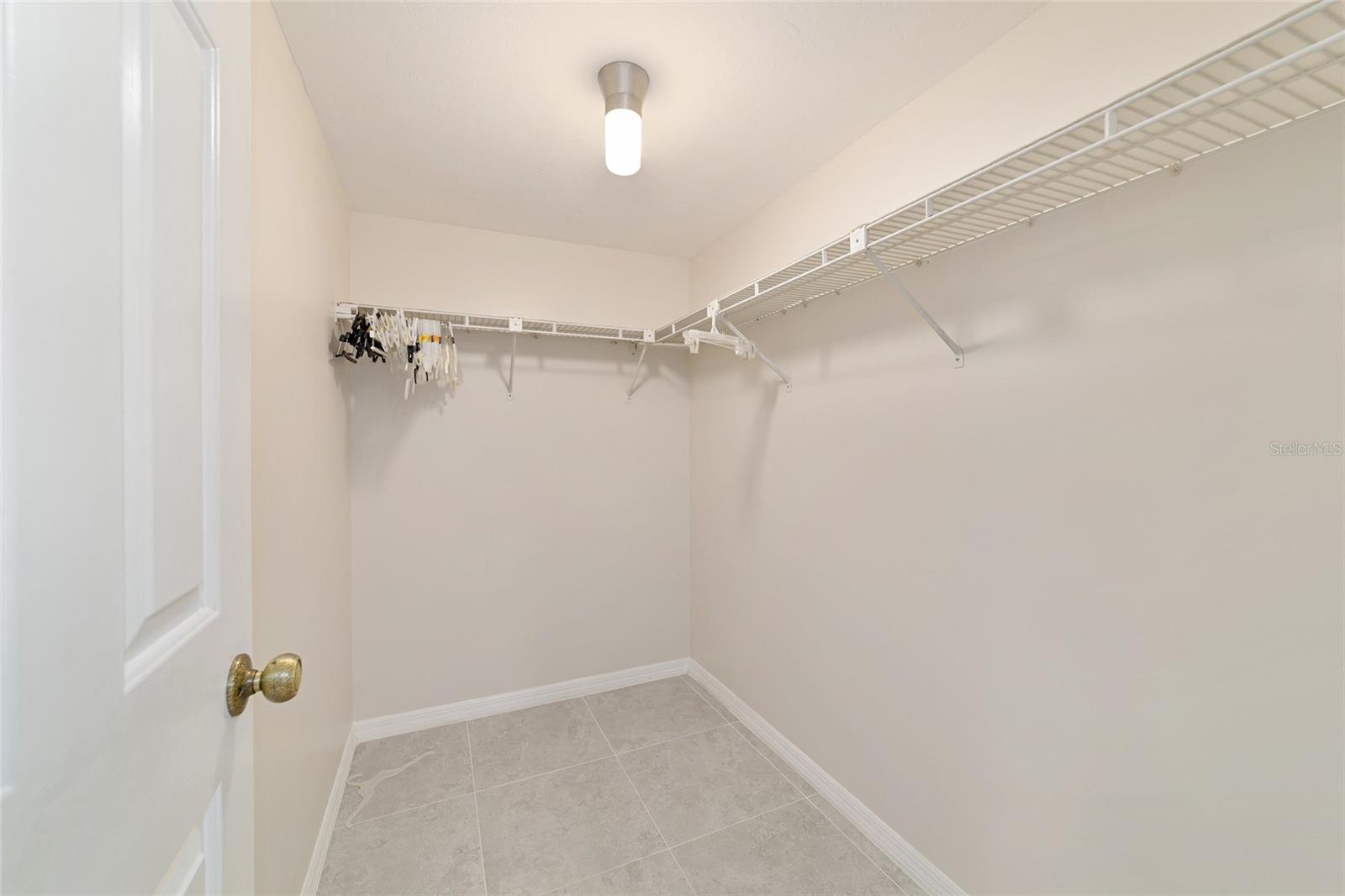 FOX MEADOW - Residential