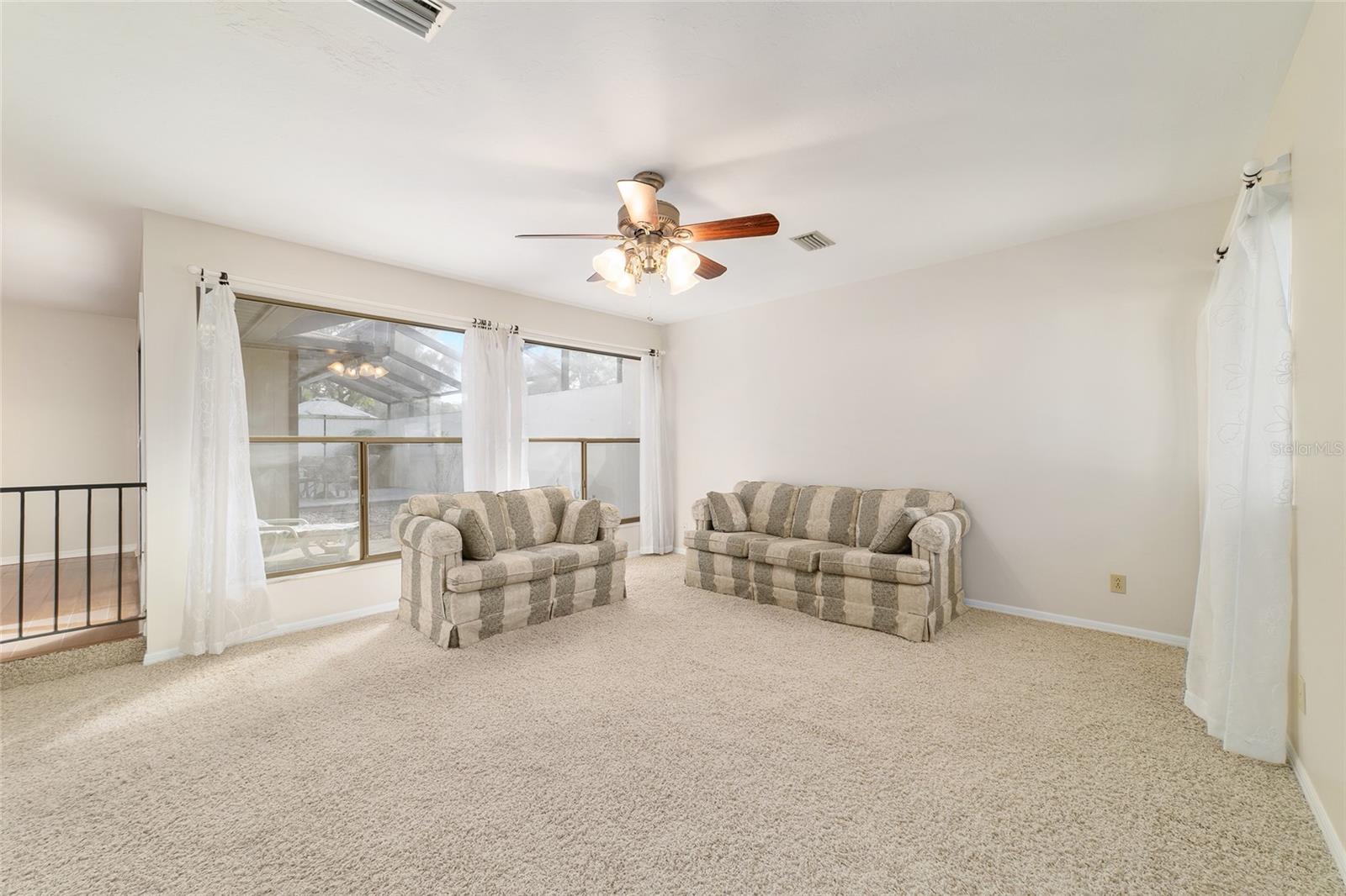 FOX MEADOW - Residential