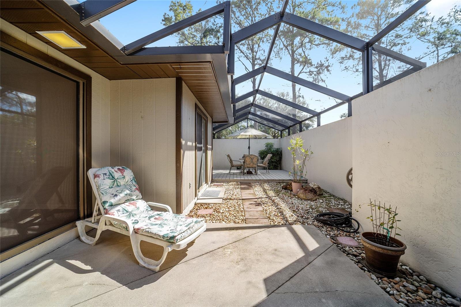 FOX MEADOW - Residential