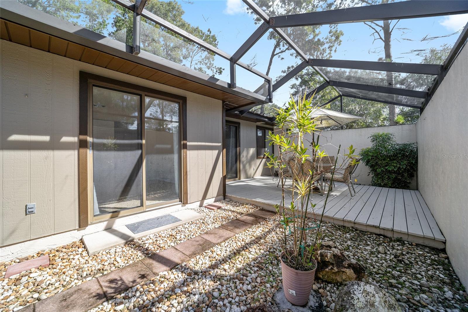 FOX MEADOW - Residential