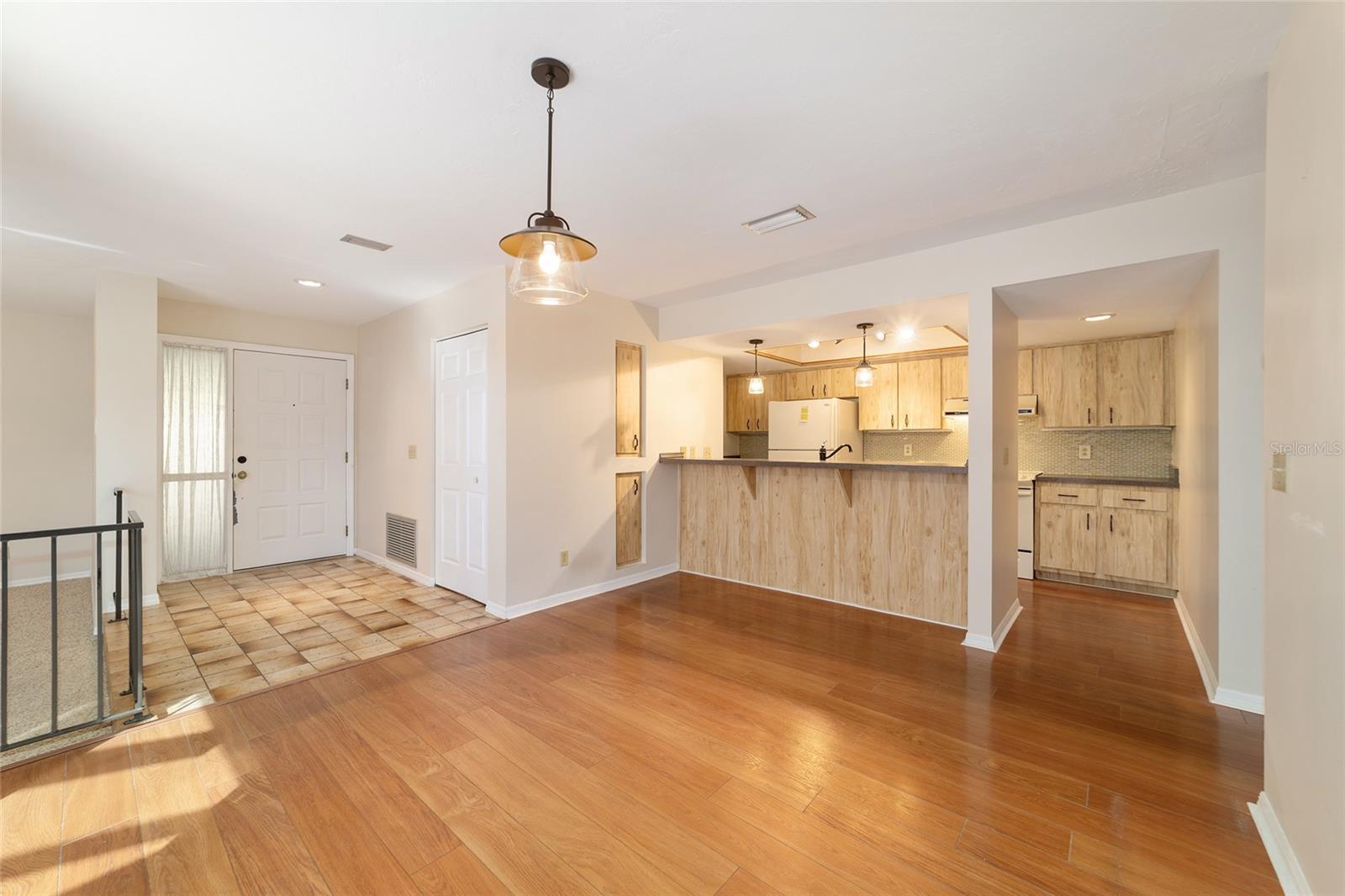 FOX MEADOW - Residential