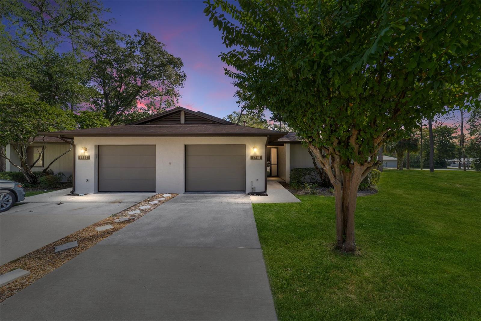 FOX MEADOW - Residential