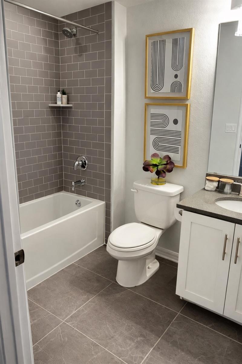 4AH | CLARIDY AND MASSEY SUBDIVISION - Residential Lease