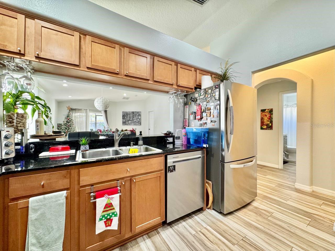 BRIDGEWATER PH 03 - Residential Lease