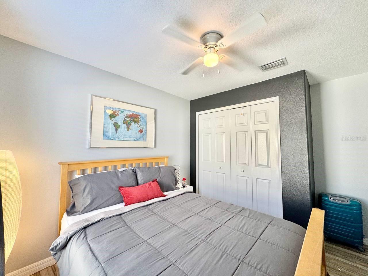 BRIDGEWATER PH 03 - Residential Lease