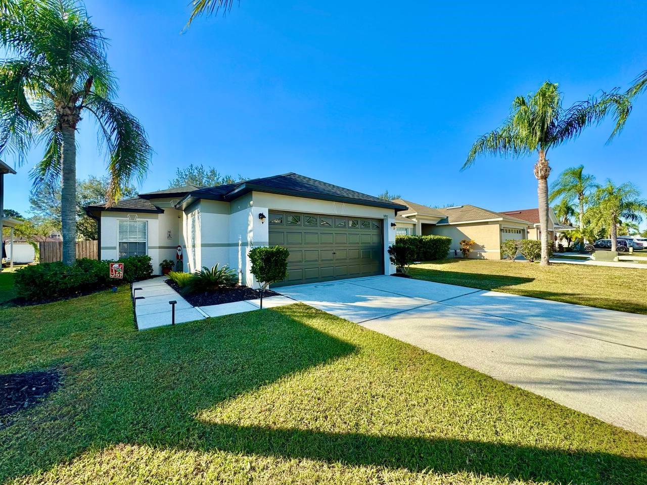 BRIDGEWATER PH 03 - Residential Lease