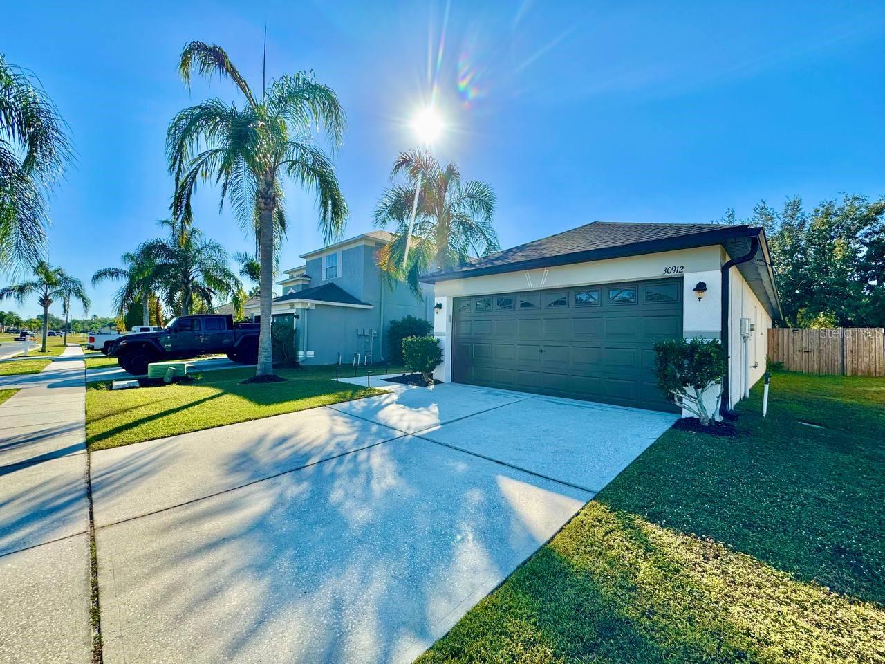 BRIDGEWATER PH 03 - Residential Lease