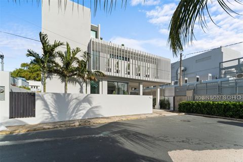 66 PLACID COURT SAN JUAN  00907