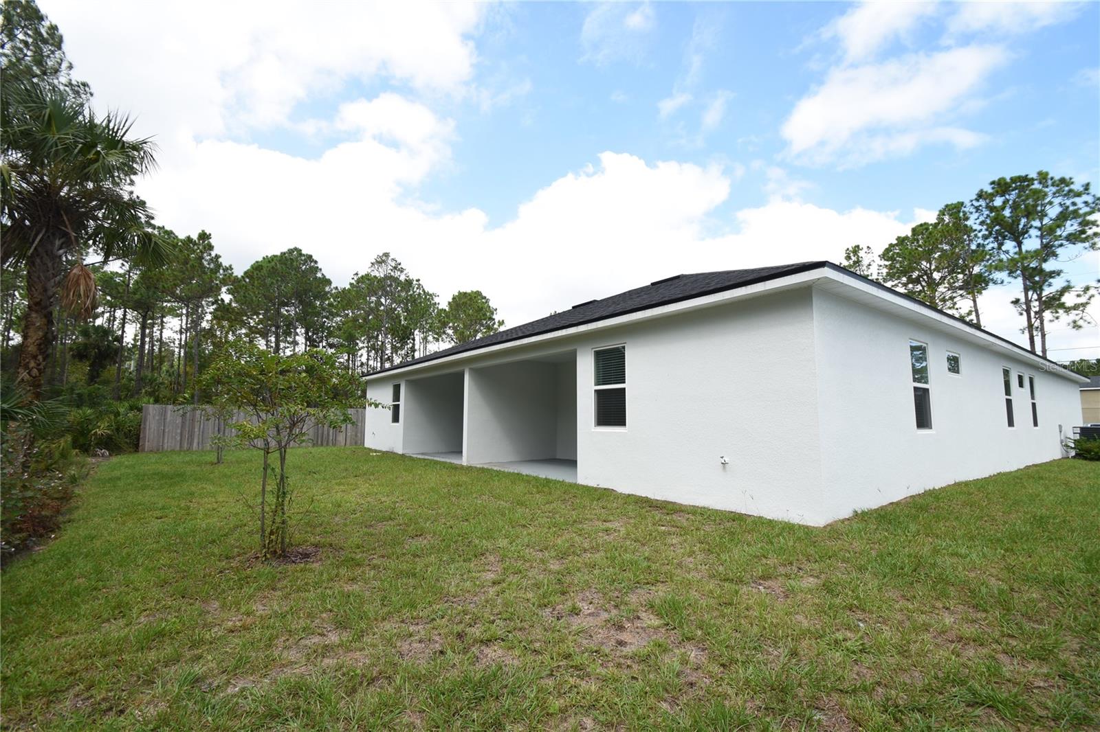 SEMINOLE WOODS - Residential Income