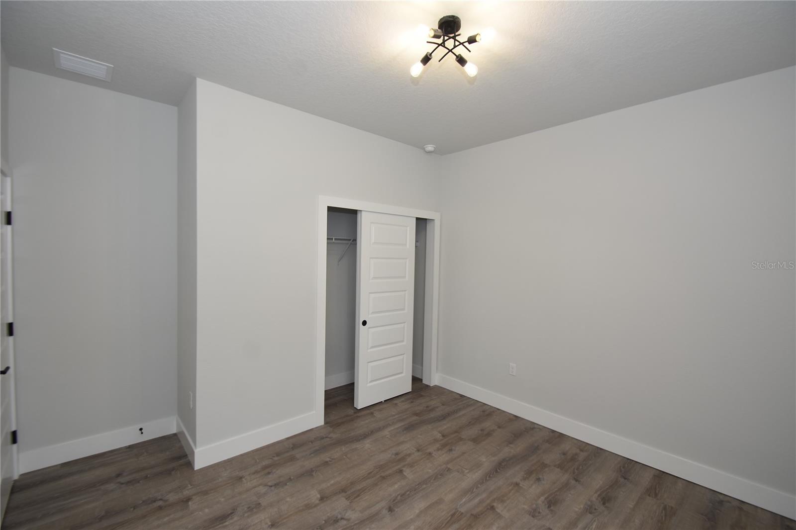 SEMINOLE WOODS - Residential Income