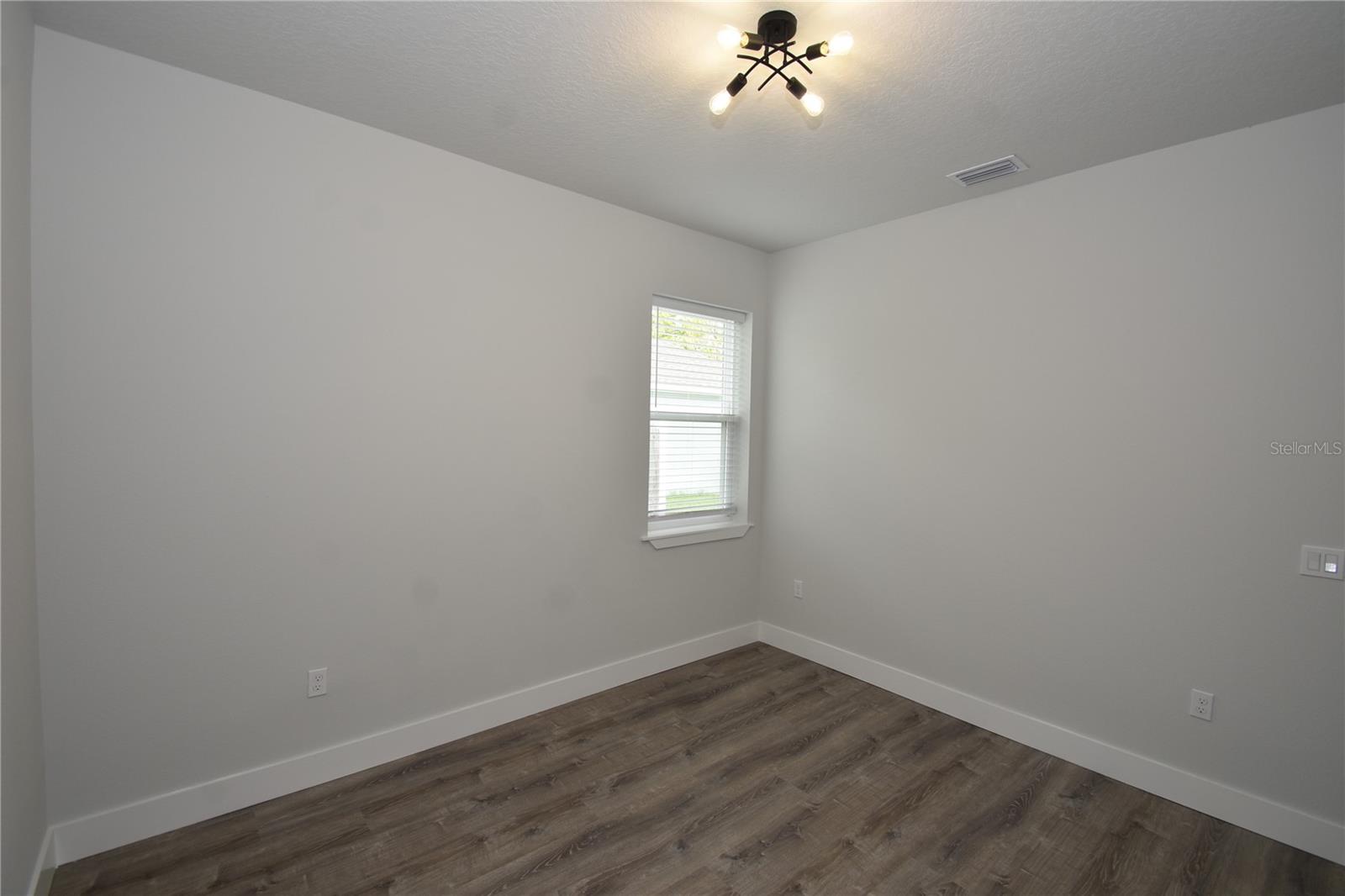 SEMINOLE WOODS - Residential Income