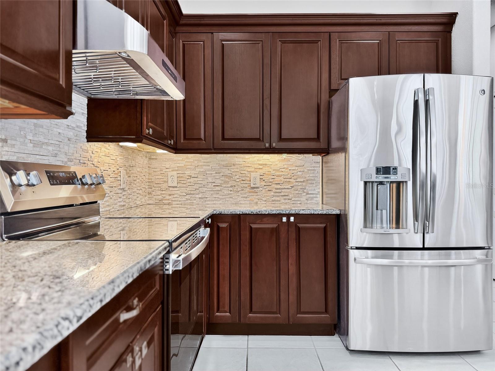 LIVE OAK RESERVE UNIT TWO - Residential