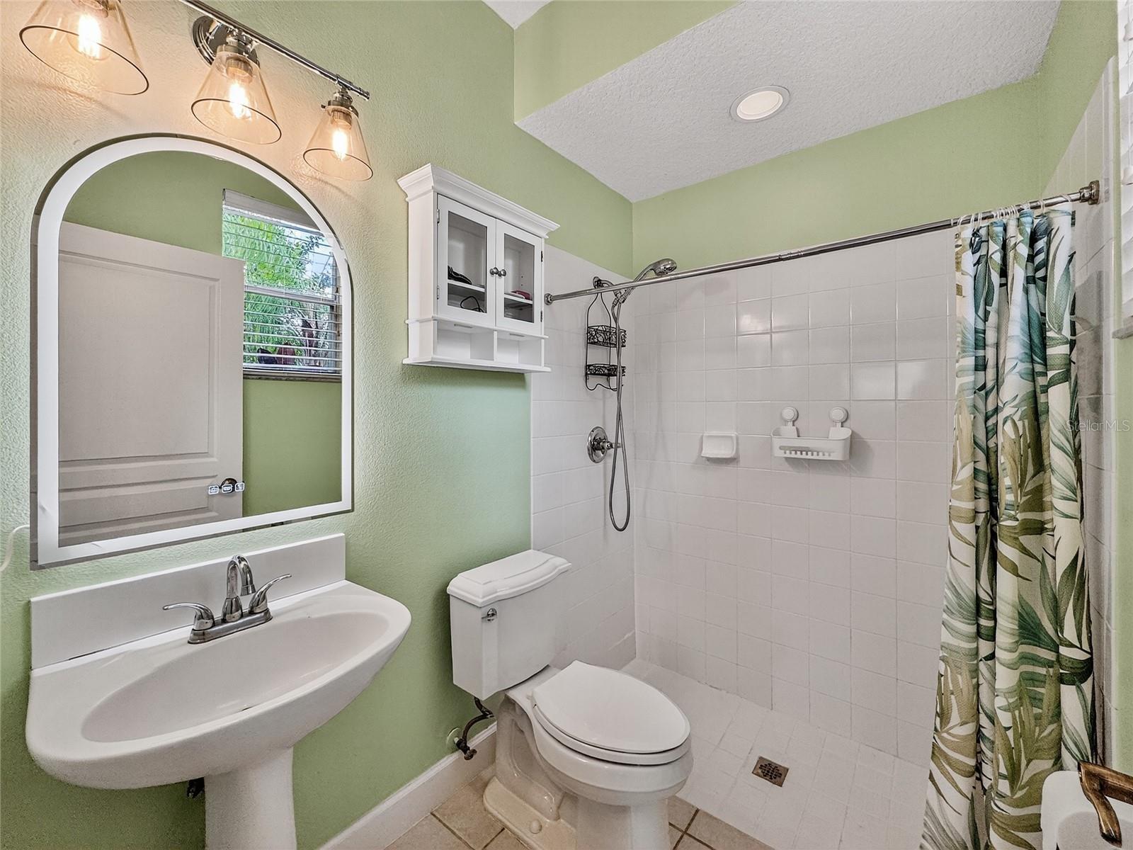 LIVE OAK RESERVE UNIT TWO - Residential