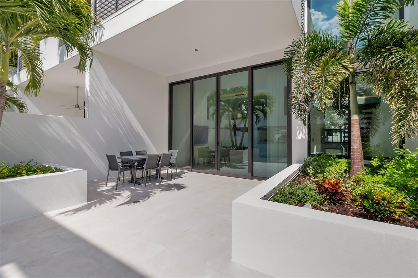 ZAHRADA - Residential