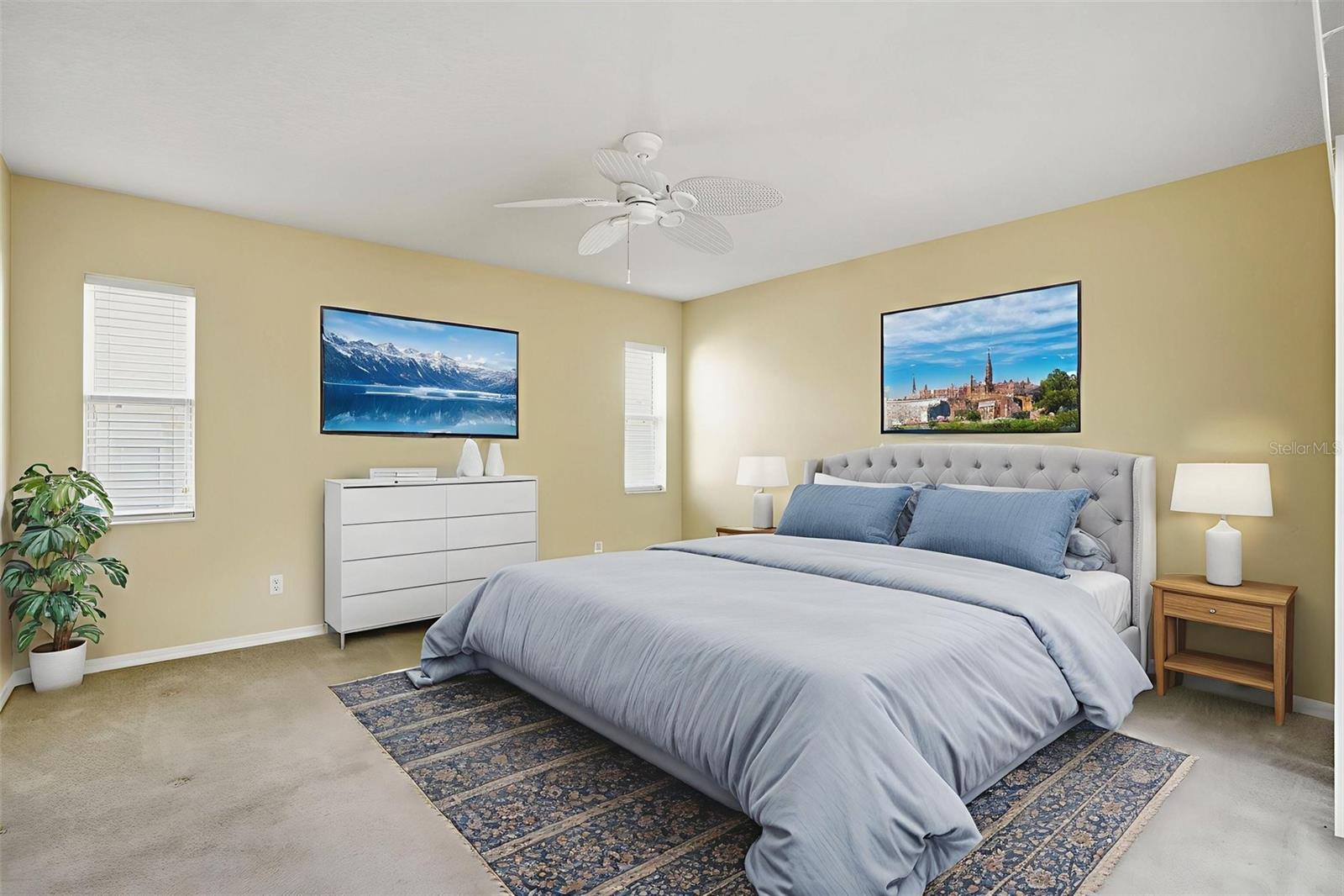 ABOR LAKES - Residential