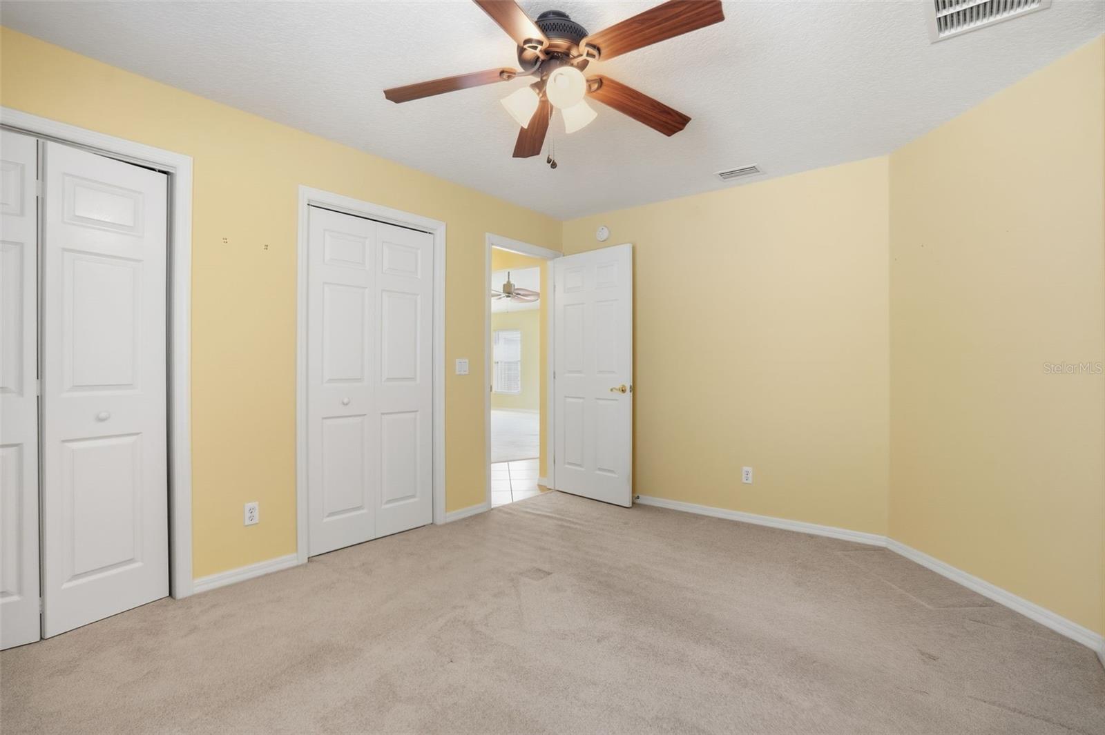 ABOR LAKES - Residential