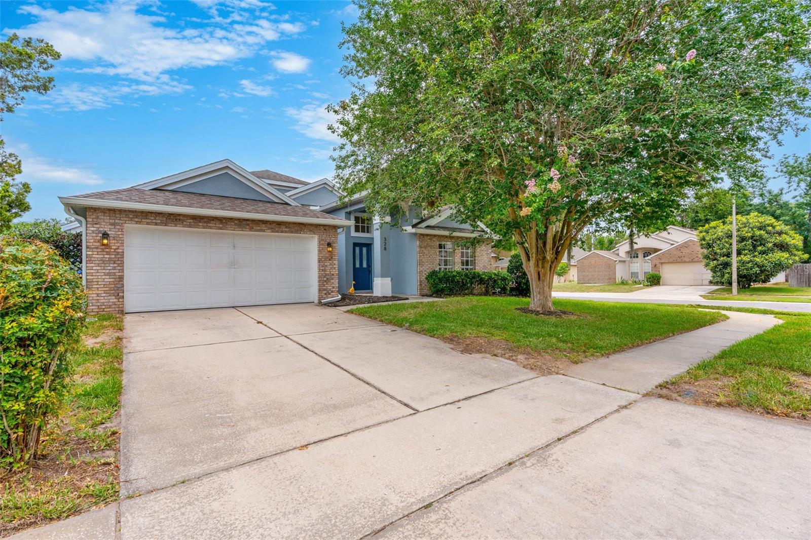 328 VIEW COURT