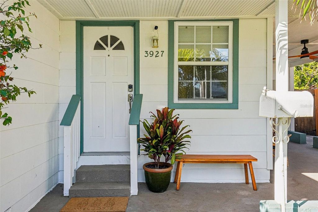 Photo of 3927 10th Avenue N, St Petersburg, FL 33713 (MLS # TB8473339)