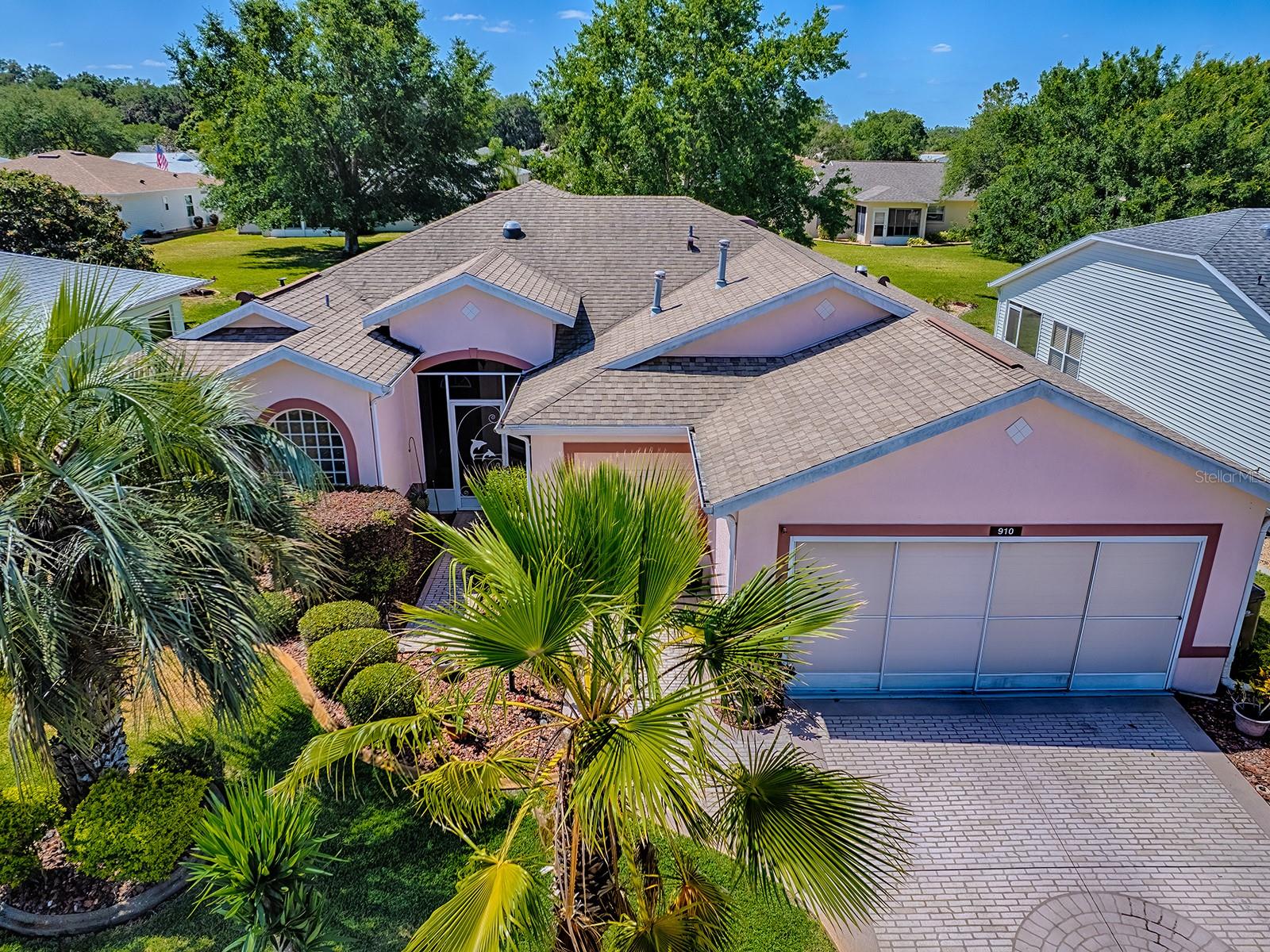 910 EAGLES LANDING
