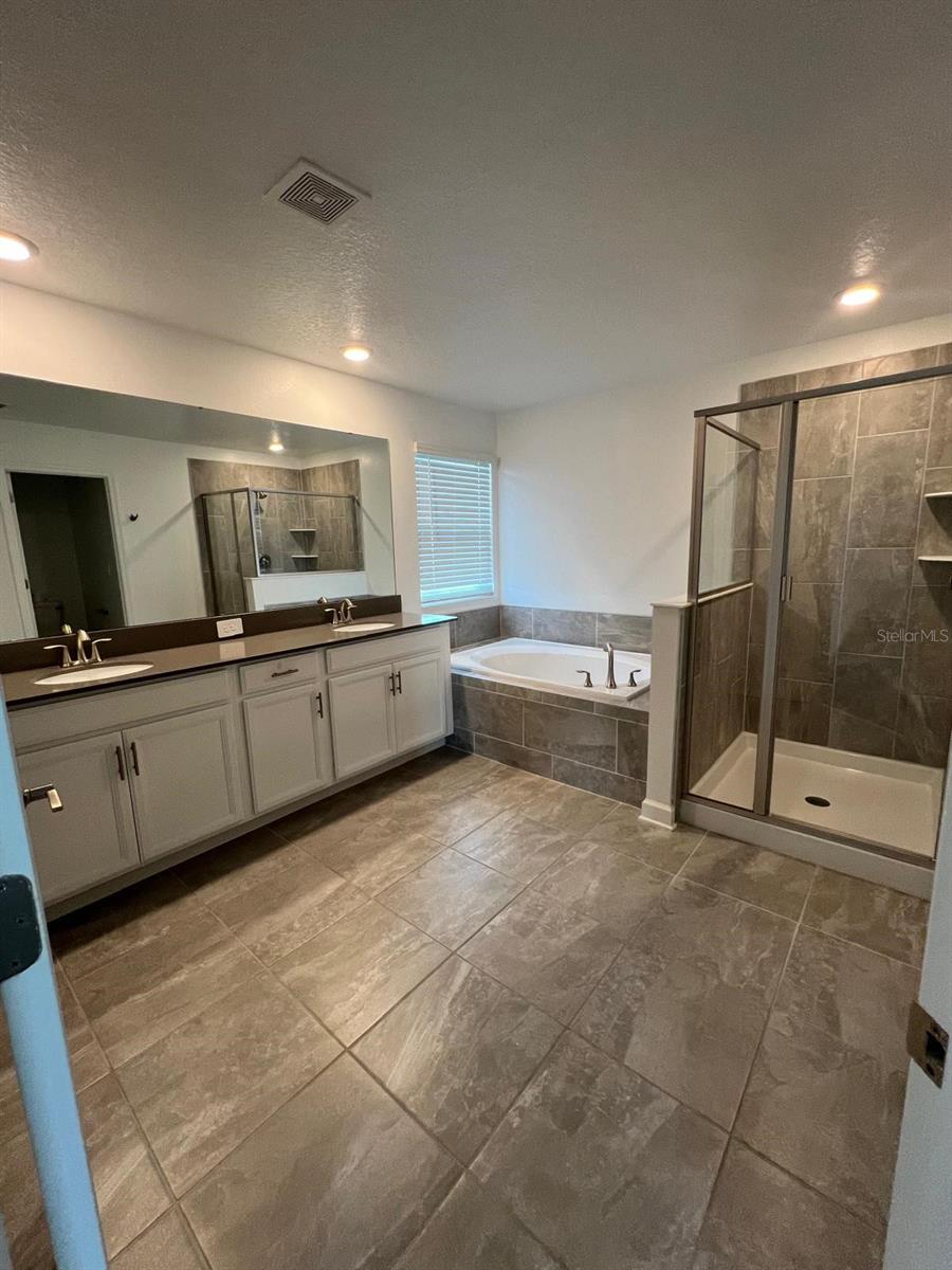 CAMDEN PK/PROVIDENCE PH 4 - Residential