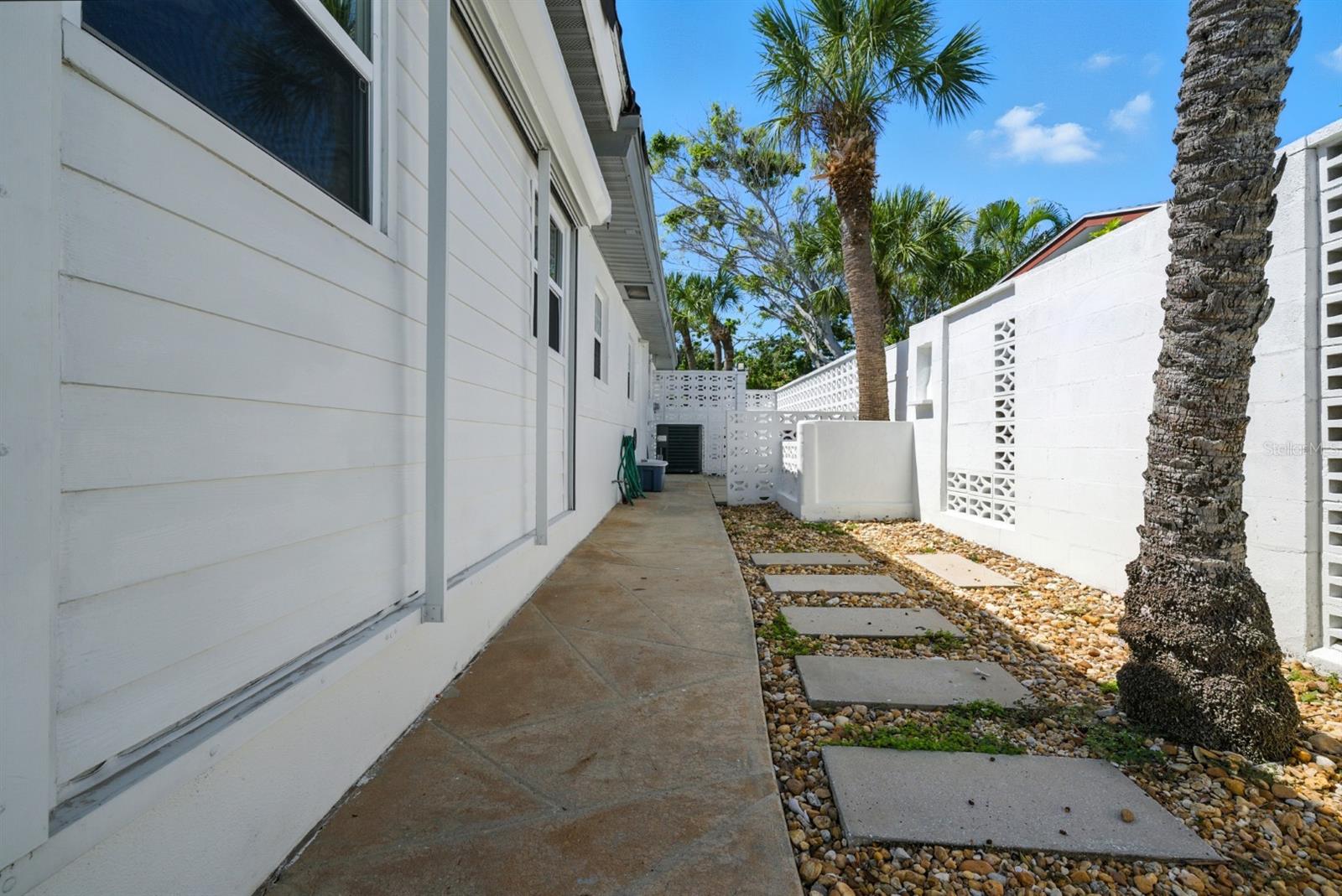 VINA-DEL-MAR SEC 1 - Residential