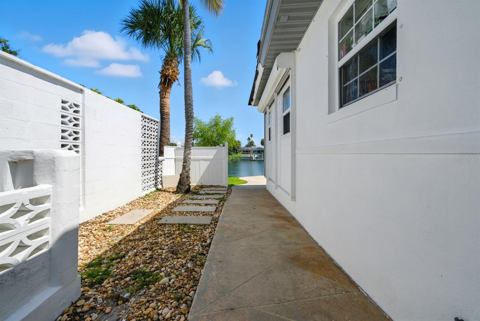 VINA-DEL-MAR SEC 1 - Residential