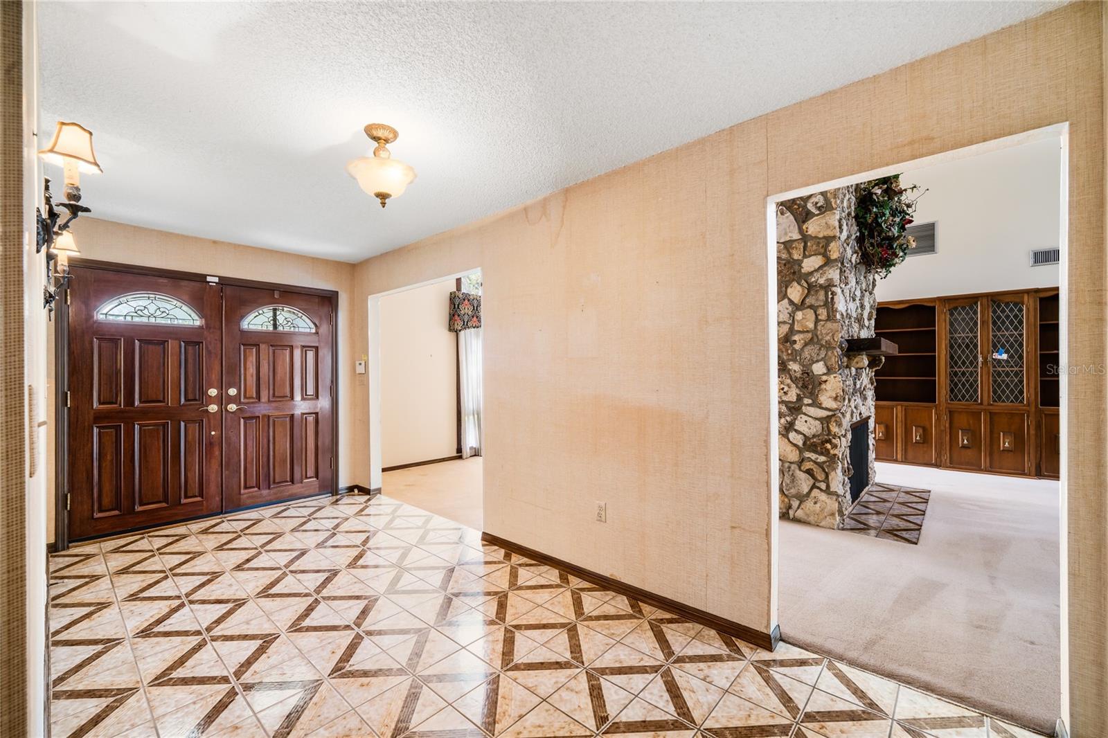 501 SMOKERISE BOULEVARD