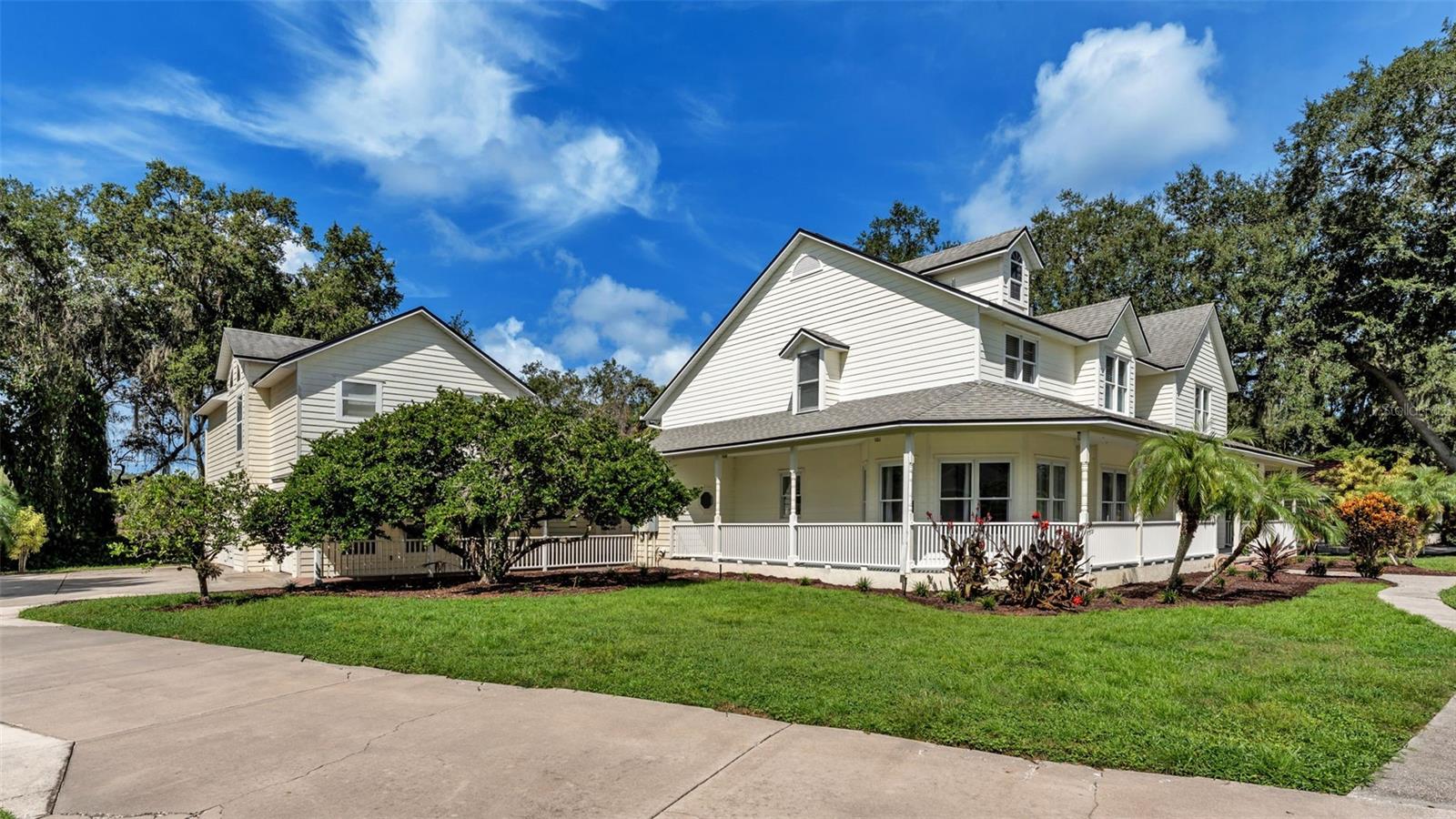 1632 REGAL COVE COURT