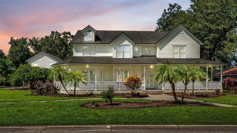 Photo of 1632 Regal Cove Court, Kissimmee, FL 34744 (MLS # S5134100)