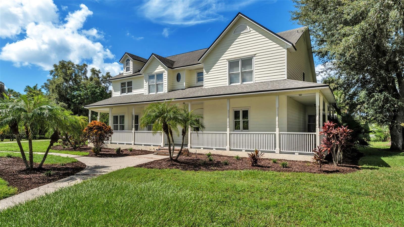 1632 REGAL COVE COURT