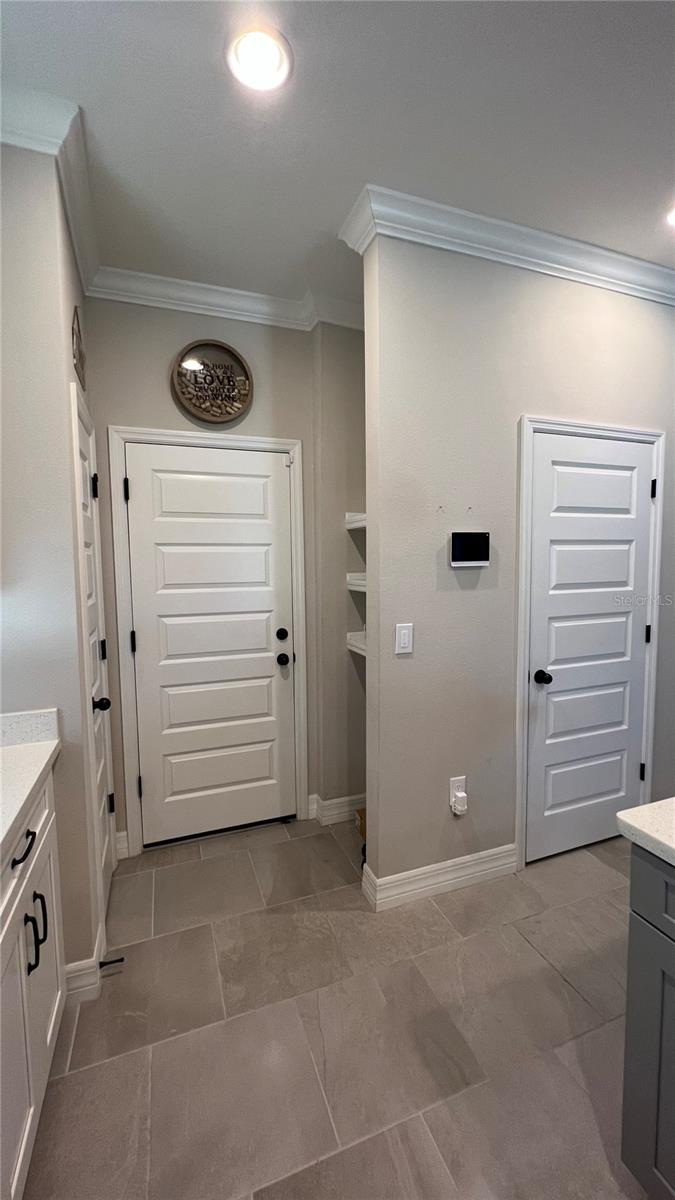 PRESERVE/CROWN POINT PH 2A - Residential Lease