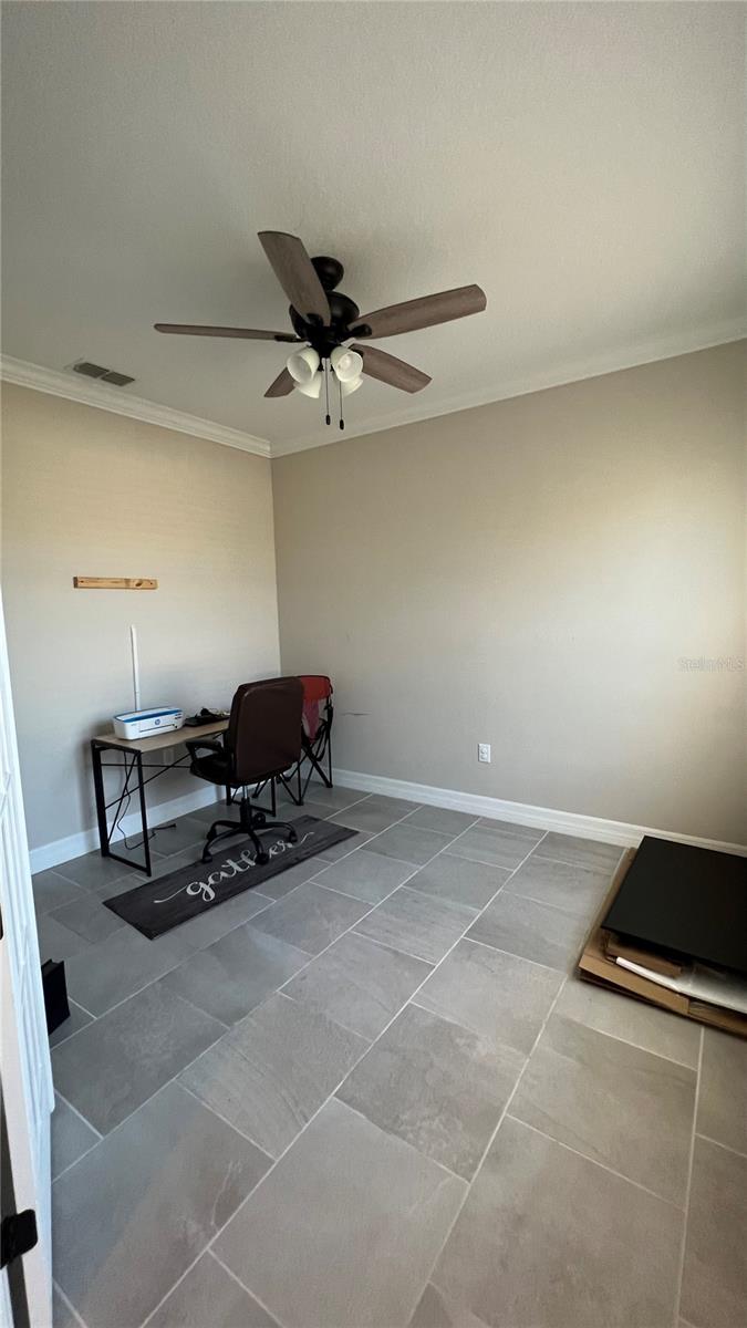 PRESERVE/CROWN POINT PH 2A - Residential Lease