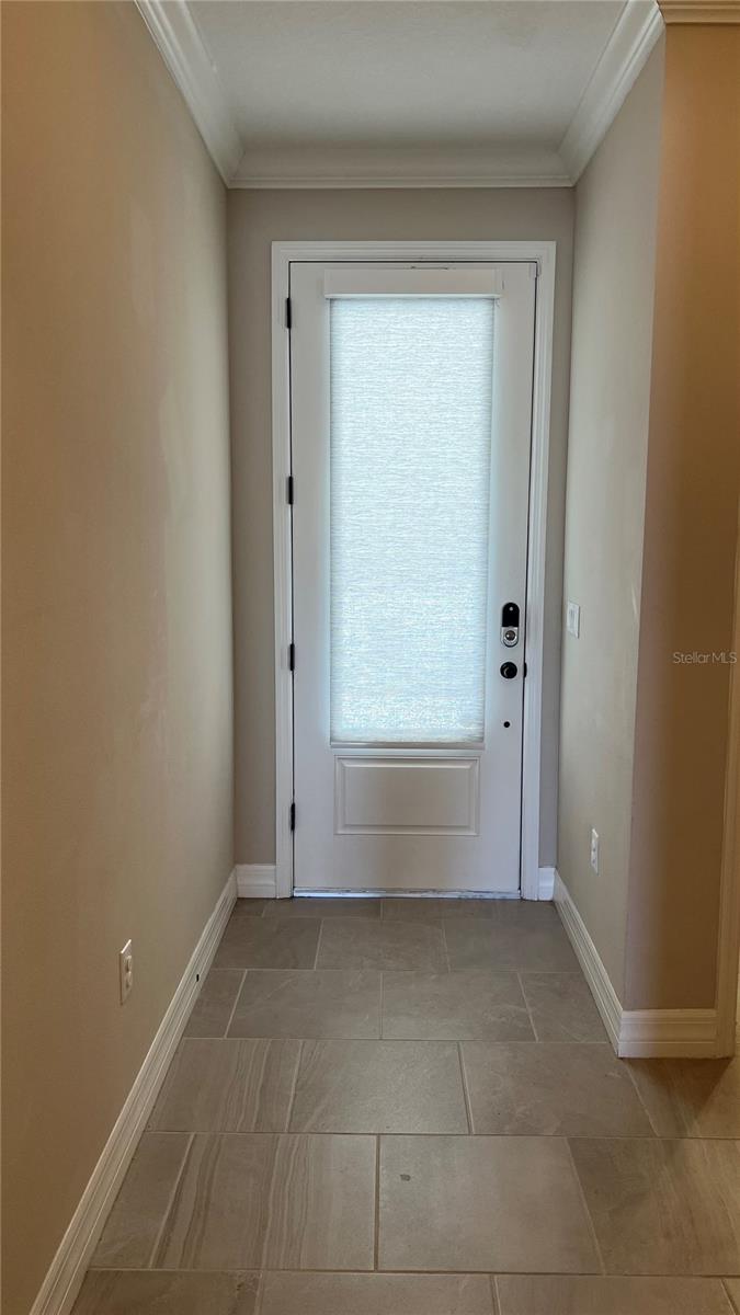 PRESERVE/CROWN POINT PH 2A - Residential Lease