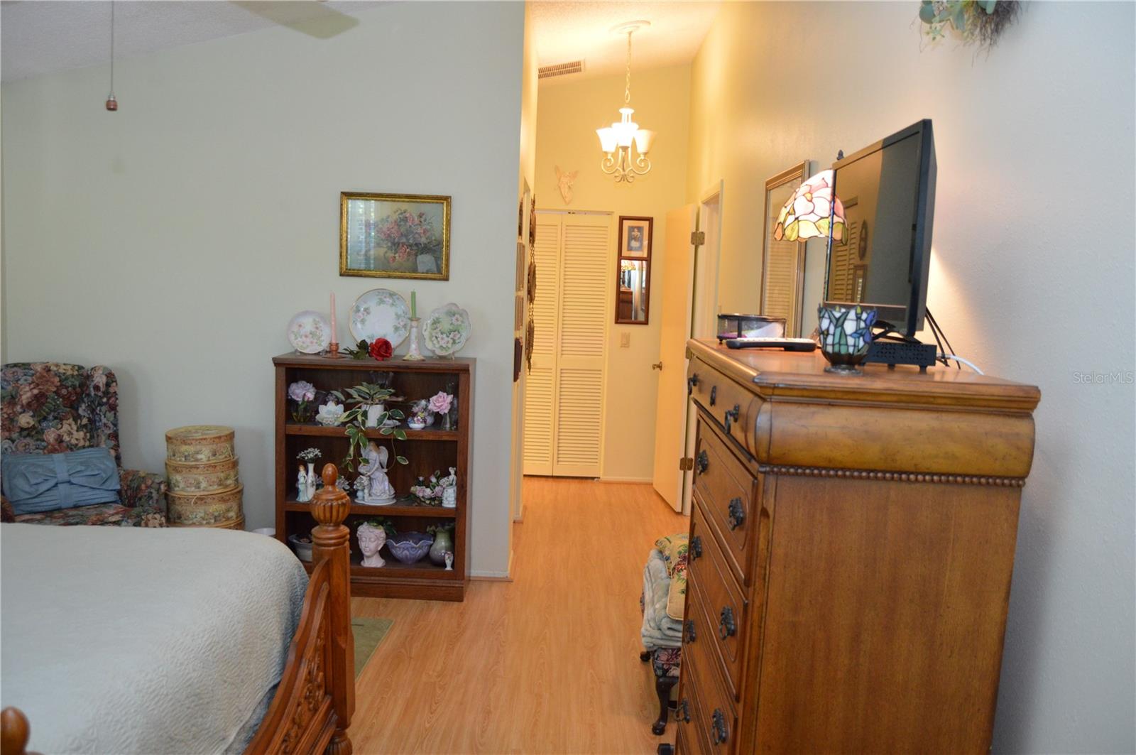 CEDARWOOD VILLAGE CONDO 02 - Residential