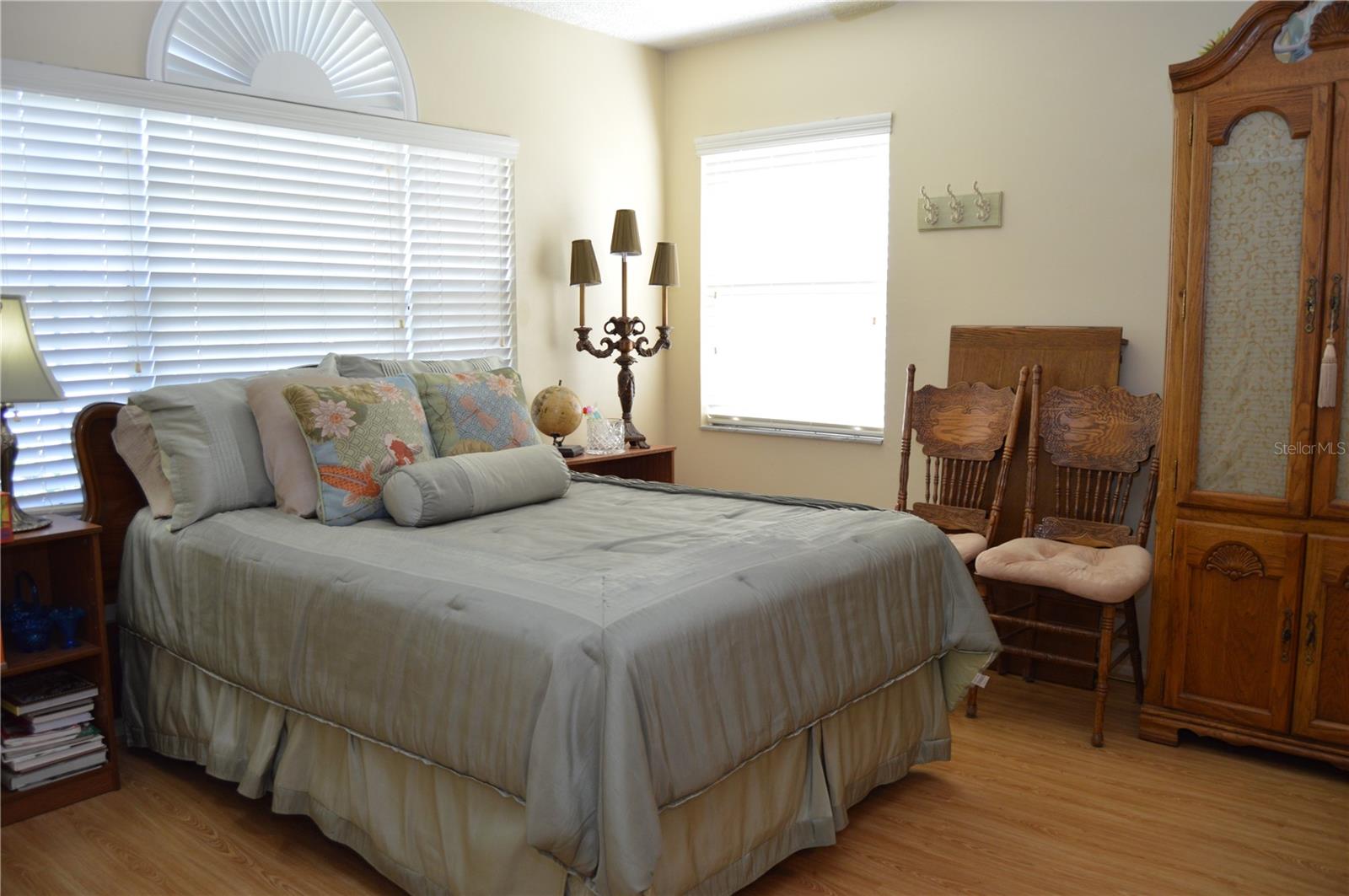 CEDARWOOD VILLAGE CONDO 02 - Residential