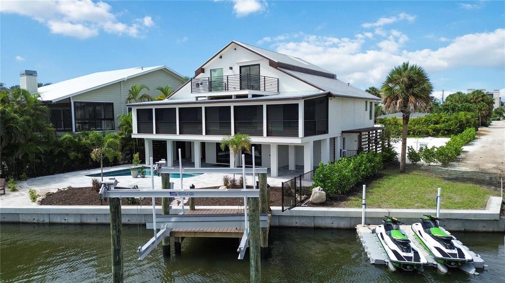Photo of 2795 N Beach Road #B, Englewood, FL 34223 (MLS # C7528897)