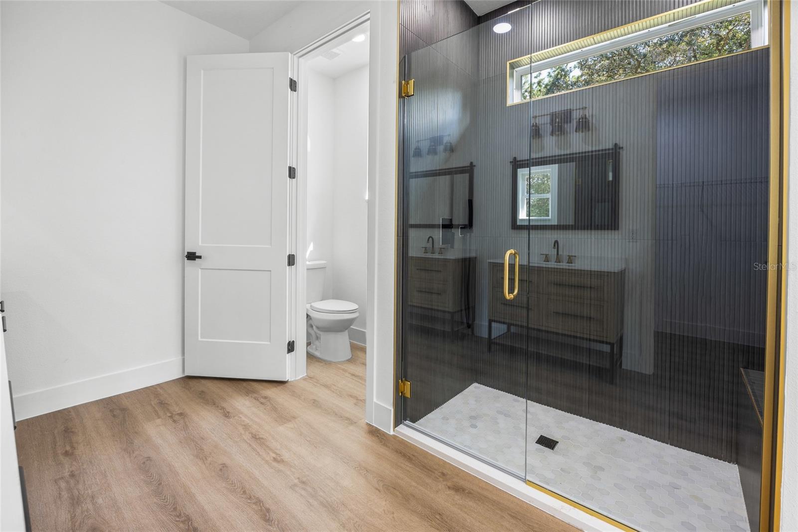 ROLLING HILLS UN 14 - Residential