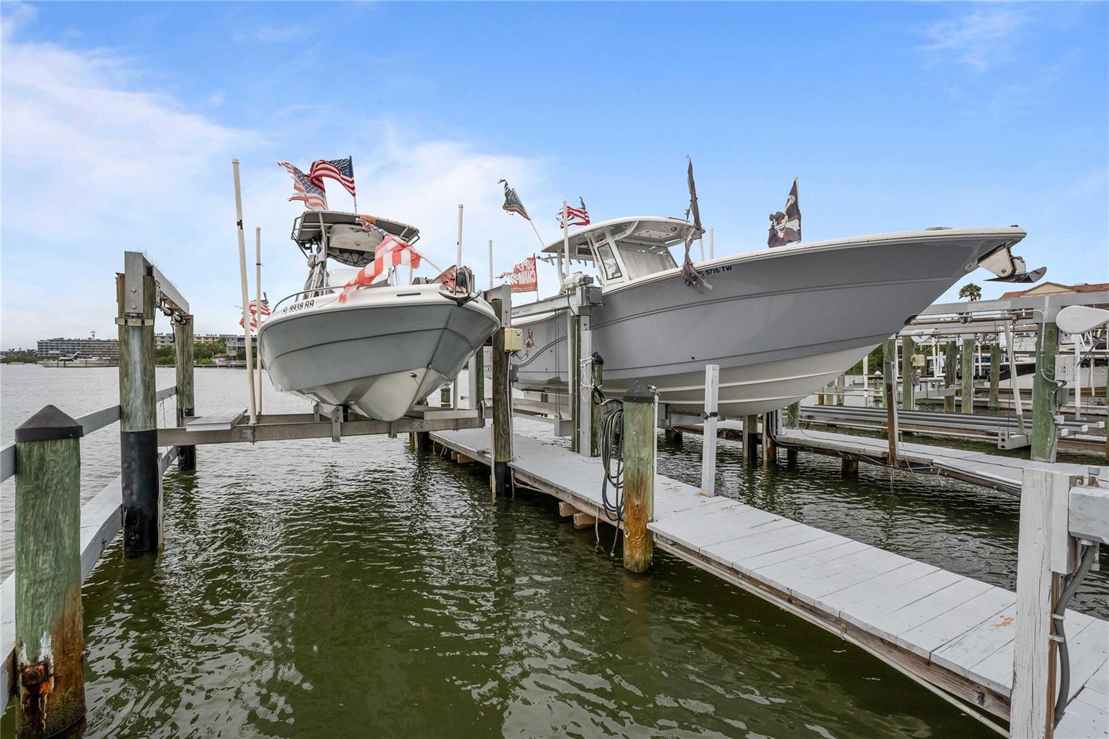 19651 GULF BOULEVARD B2