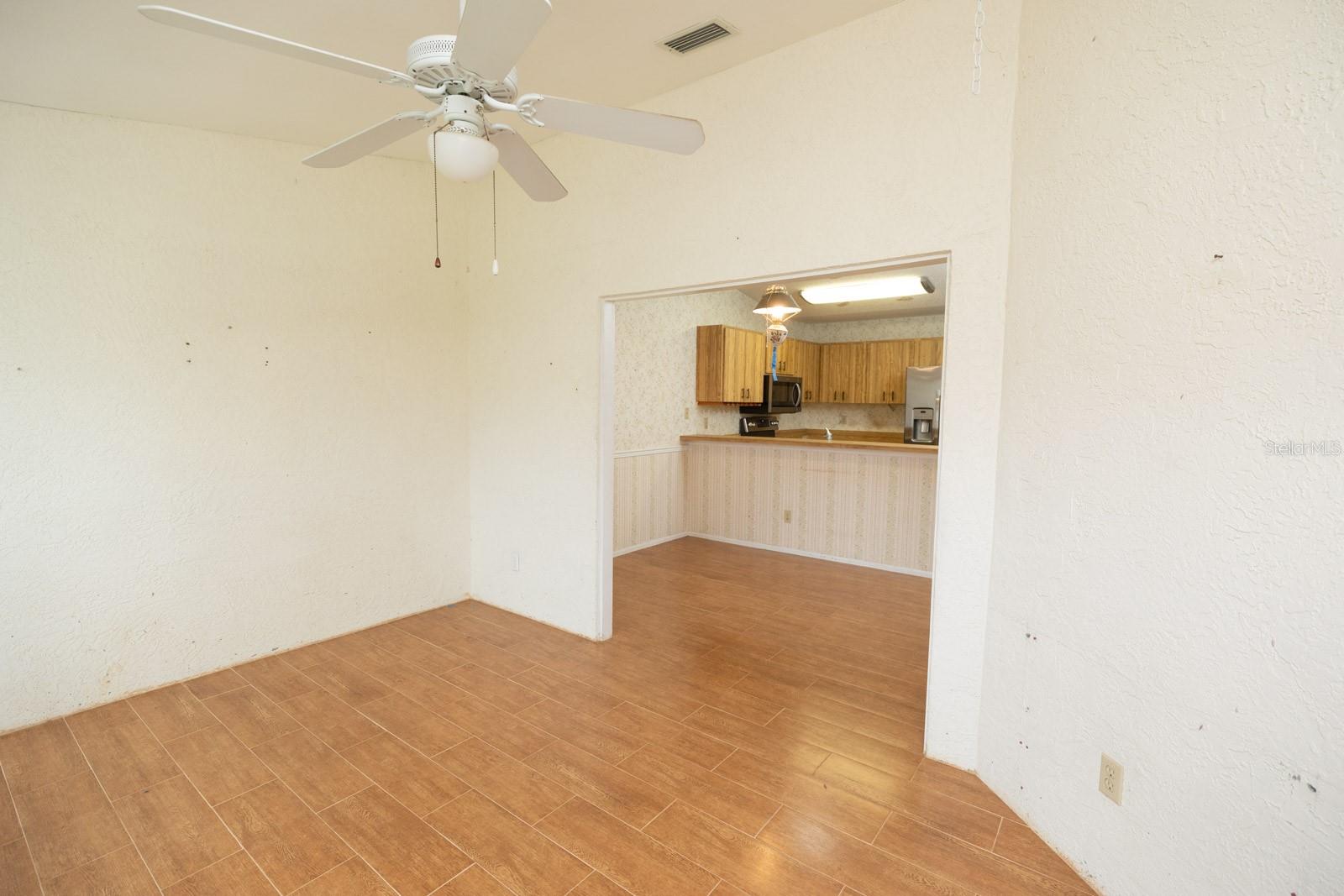 OAKHURST PH III - Residential